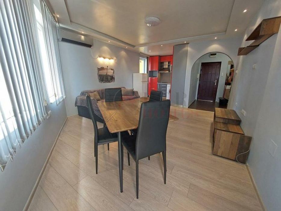 Дава се под наем Двустаен апартамент в Велико Търново, Колю Фичето - 68 кв.м за 359.04 € - Снимка #1