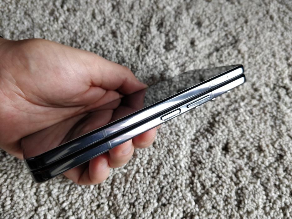 Samsung Galaxy Fold 5