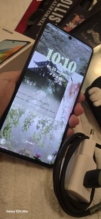 Телефон Samsung А71 б/у