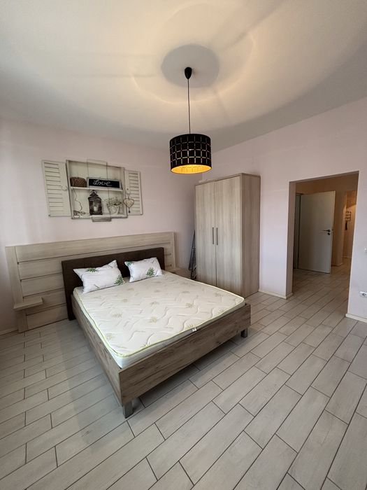Inchiriere apartament zona centrala. 0725.205.875