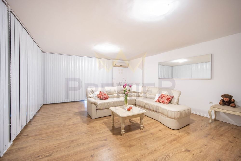 Многостаен в Бургас, област-гр.Свети Влас площ 240 цена 230000