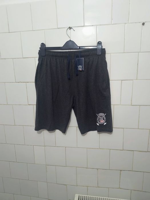 Pantaloni scurți marca Polo Club mărime L culoare gri