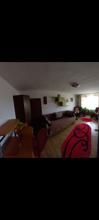 De inchiriat garsoniera