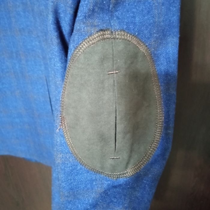 Пиджак синий с заплатками