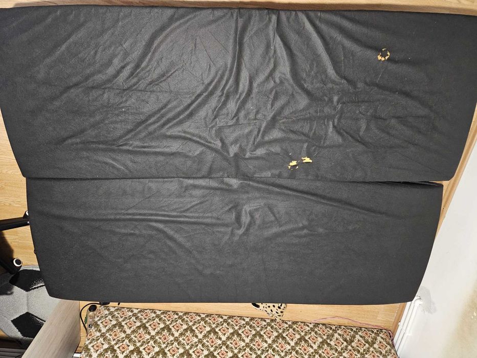 Canapea extensibila 185 x 130 cu spatiu depozitare