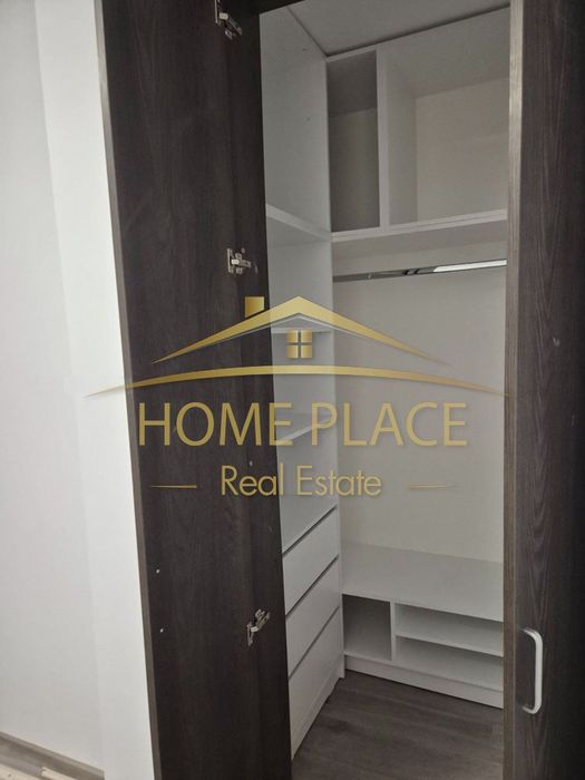 ТРИСТАЕЕН апартамент под наем - Колхозен пазар