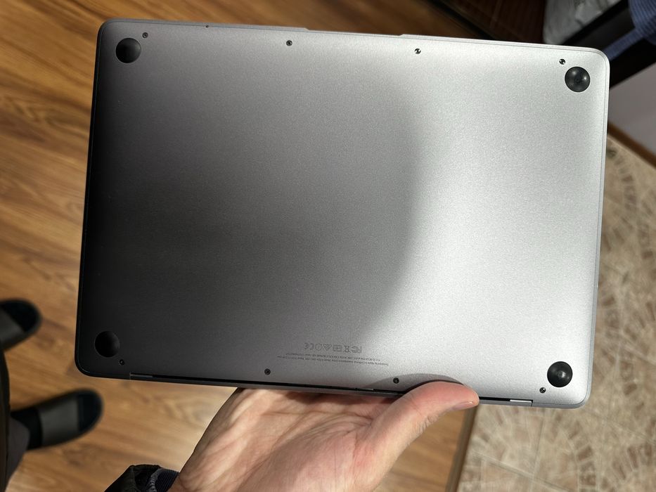 Macbook air, retina 2016год