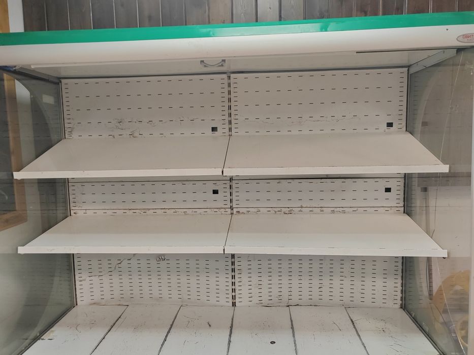 Холодильная витрина в магазин