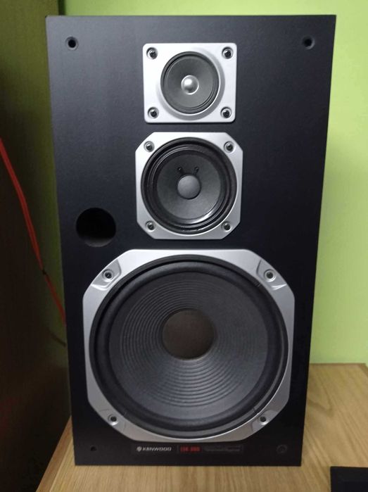 Усилвател Technics иТонколони Kenwood