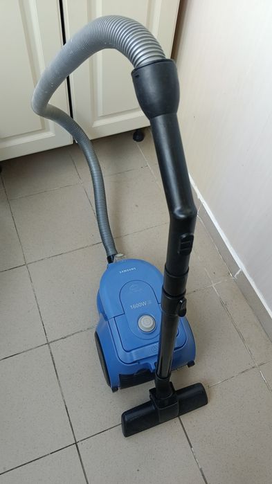 Пылесос Samsung 1600w