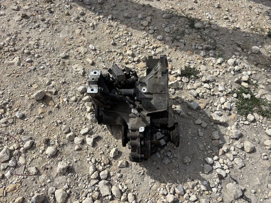 Скоростна кутия за Vw Голф 4, Бора, Сеат, Шкода 2.3 бензин 5ск