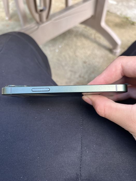 Iphone 13 mini чисто нов