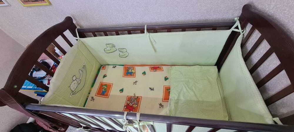 Детская кроватка, Монеж