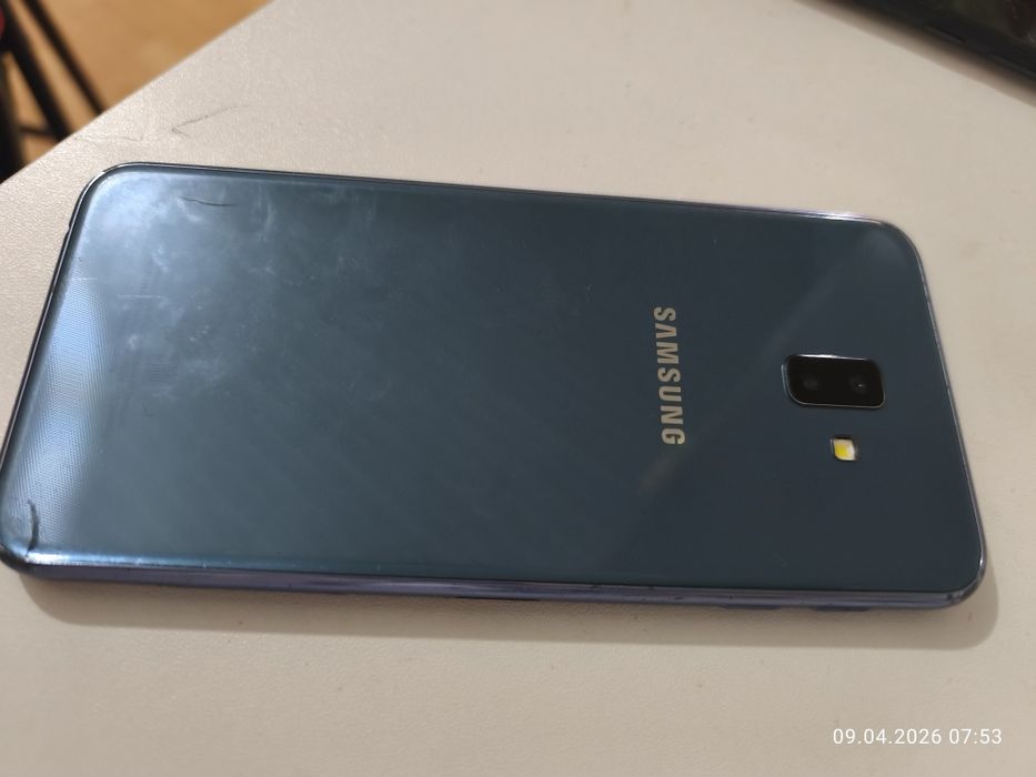 Самсунг отдам за 5000