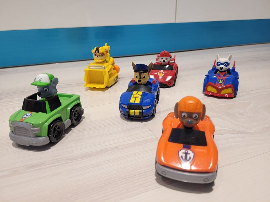 Mașinuțe din Patrula Catelusilor