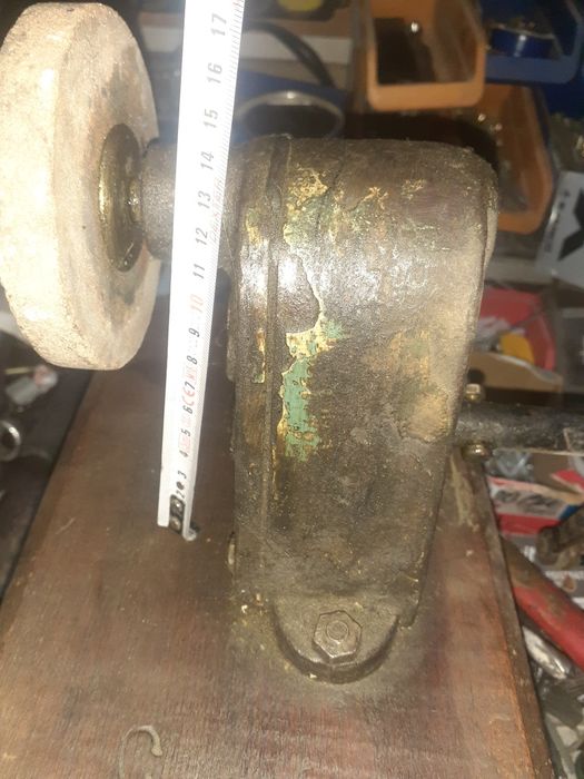 Antichitate, polizor manual