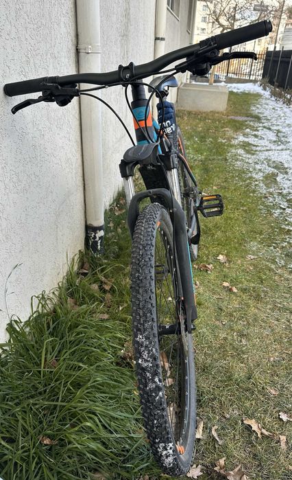 Kолело CROSS с дискови спирачки