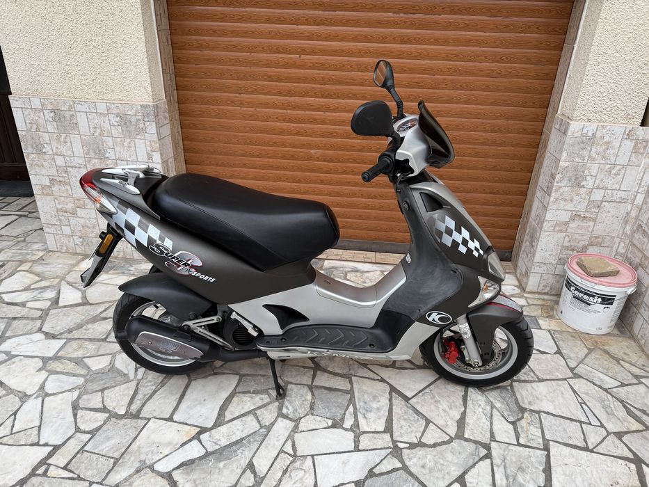 Скутерче Kymco 50