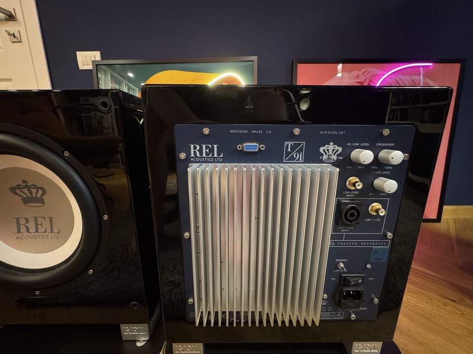 Anunt actualizat! REL T/9i – subwoofer pentru un bass rapid, precis și perfect integrat