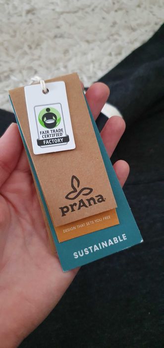 Новое теплое платье