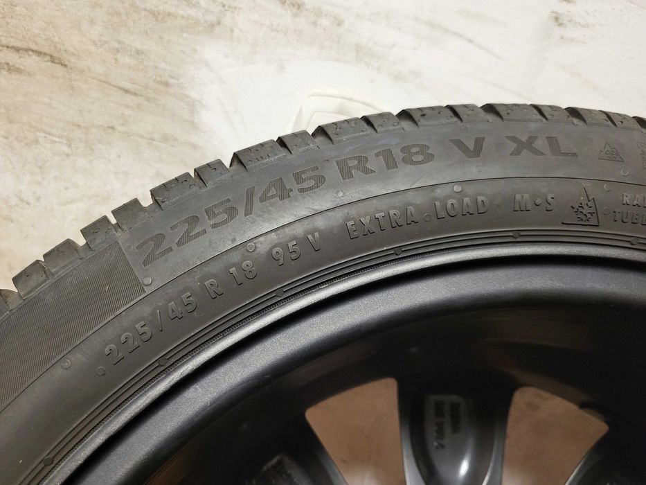 джанти 18" 5х120 Mini с гуми 225/45/18 Continental
