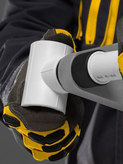 Аппарат для сварки пластиковых труб.