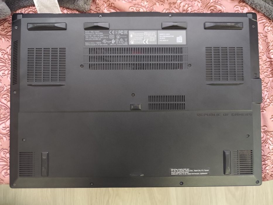 ASUS ROG Zephyrus G15