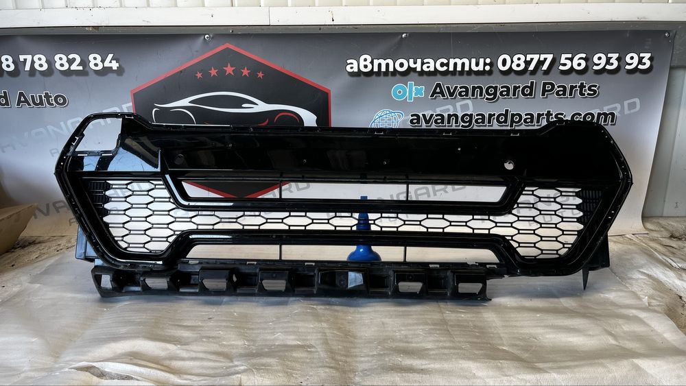 BMW ix1 U11 E 22- предна решетка