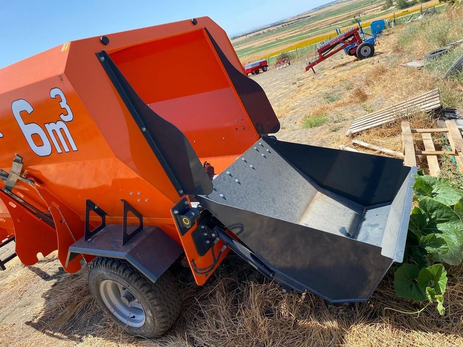 Вертикален миксер