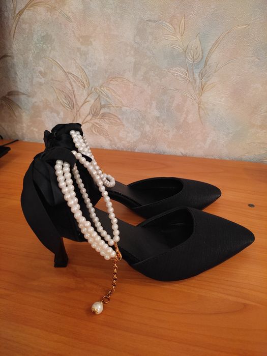 Продам новые туфли