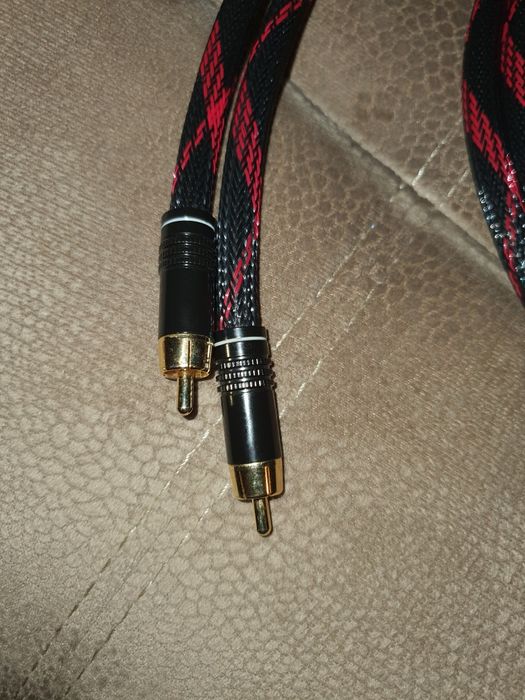 Canare  japan cablu audio  rca 1.5 m