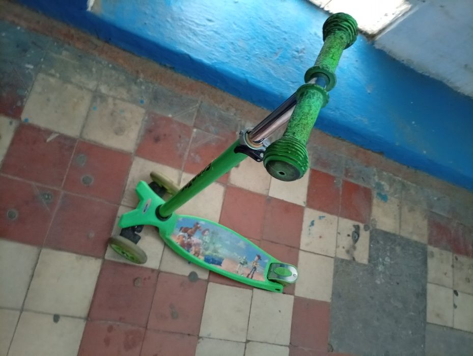 Продам    самокат