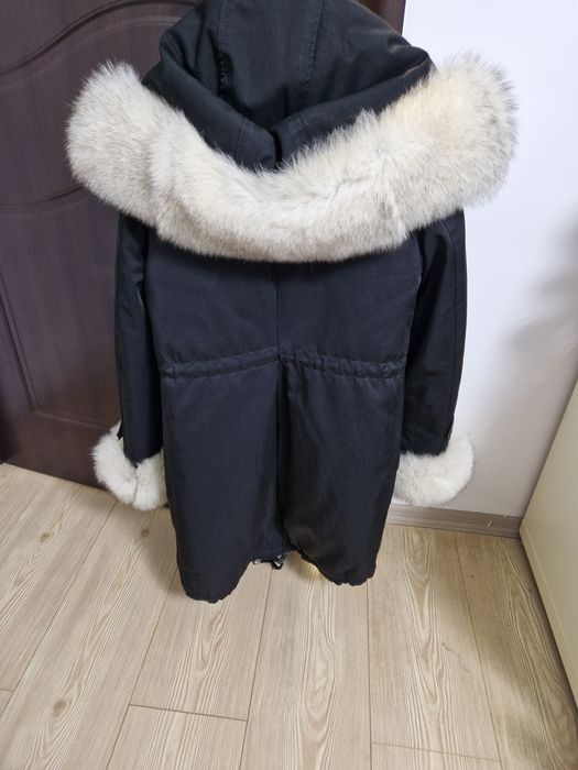 Vand geaca parka blana naturala 1200 lei