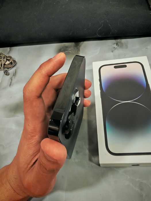 Iphone 14 pro 256gb / 93% black