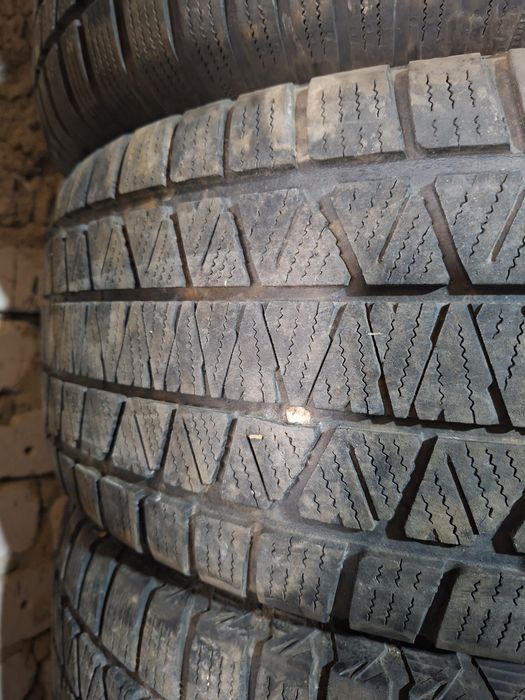 Продам шины 265/65/17 бриджистон
