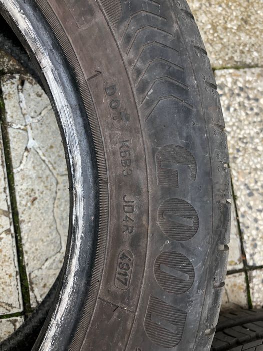 Две летни гуми 215 55 16