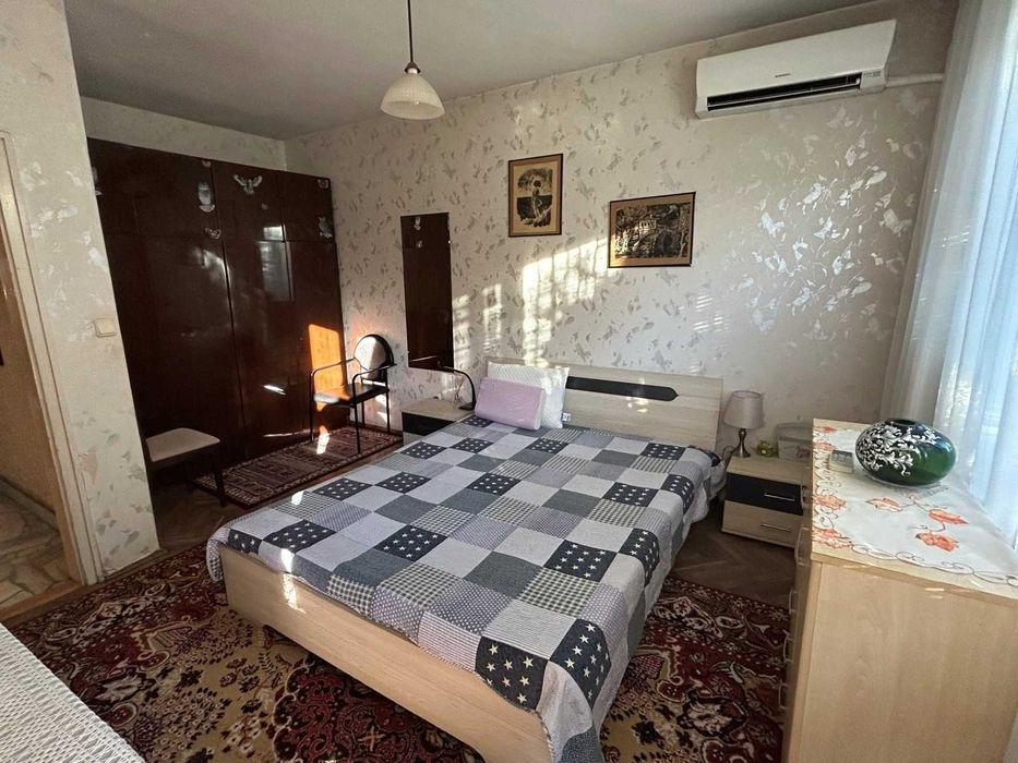 Дава се под наем Тристаен апартамент в София, Редута - 120 кв.м за 700 € - Снимка #2