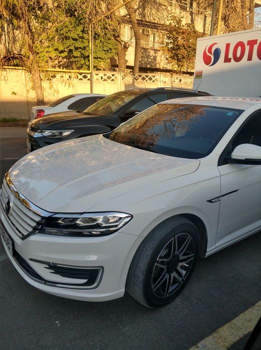 Volkswagen E Lavida 2021 год