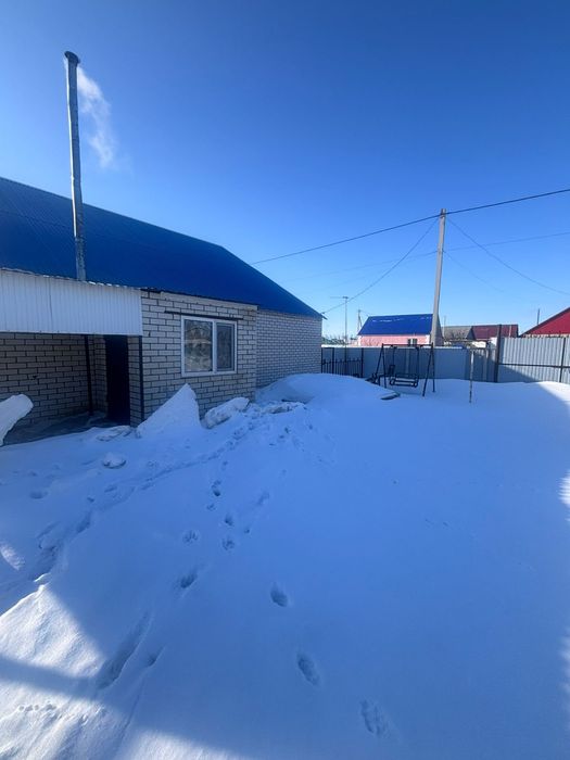 Продается дом с земельным участком