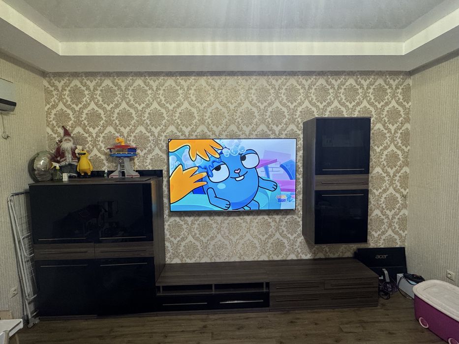 Продам Сервант современный