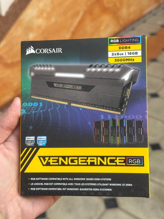 ddr4 ozu ram Corsair Vengeance RGB 8Gbx2 16Gb 3000Mhz Cl16 Radiator