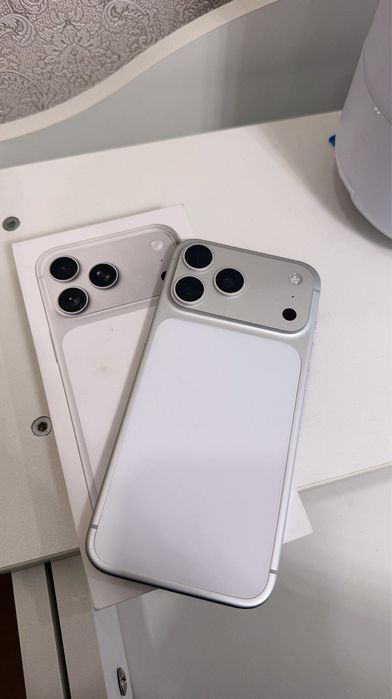 Iphone 17 pro max. Akb 100%. 256gb