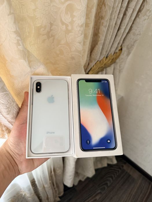 iPhone X/64Gb - В хорошем состоянии