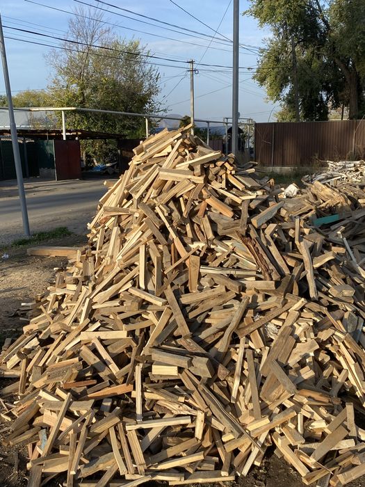 Продам Дрова доставка есть