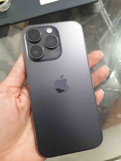 Iphone 14 срочно продам цена звоните