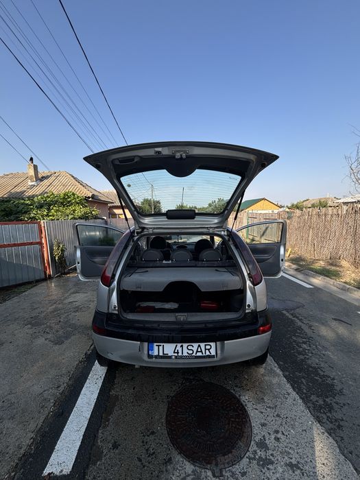 Vand opel corsa