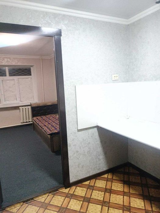 ПРОДАЁТСЯ своя! 1/1/4. общая пл 18м2. бывшее общежитие.