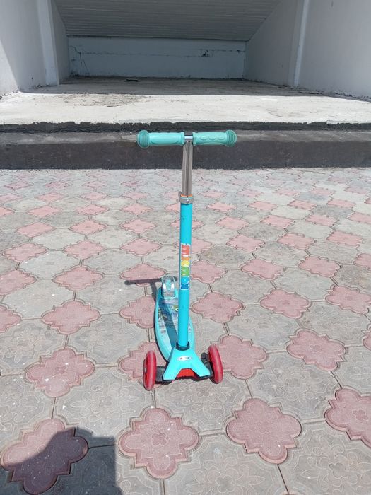 Самокат детский.