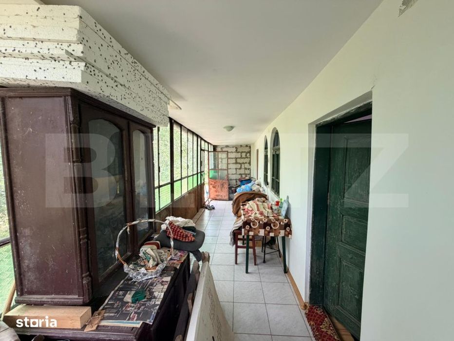 Casa cu 1.192 mp teren, front 22, sat Motoci-com. Mischii