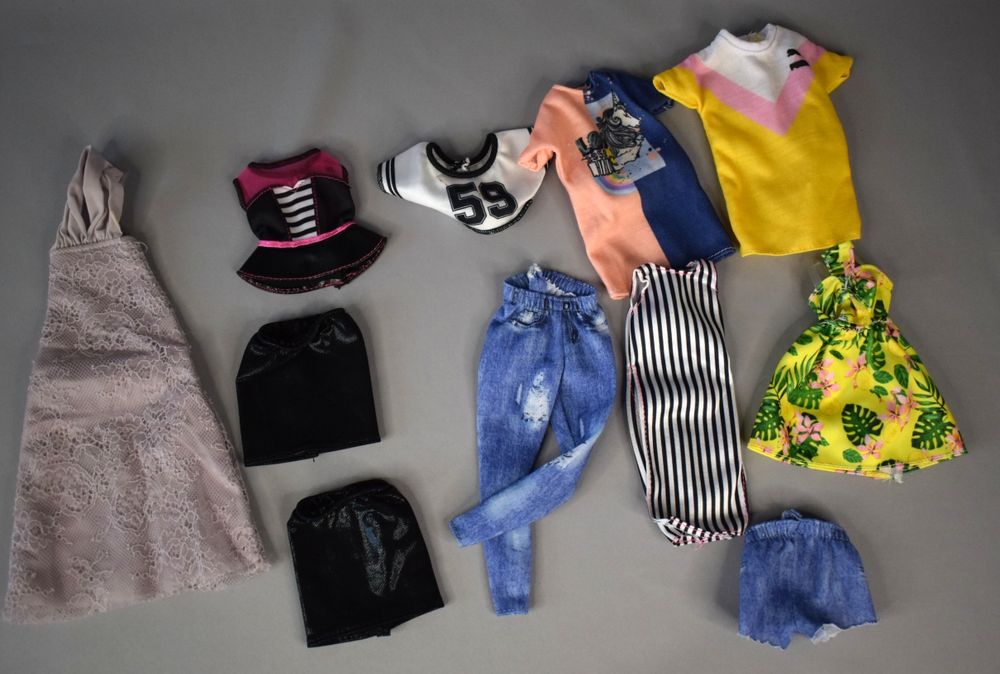 Одежда Маттел для кукол Барби